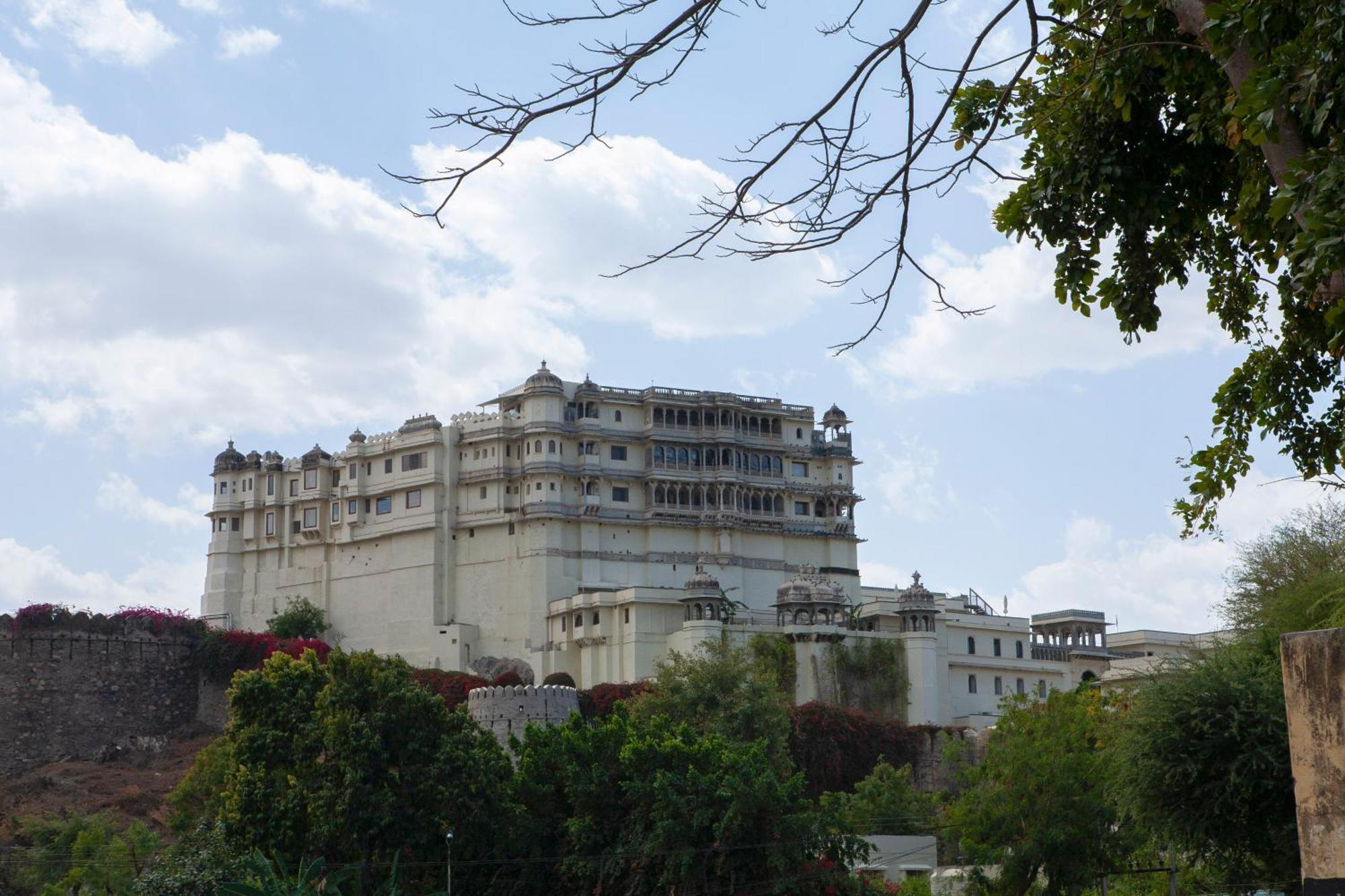 RAAS Devigarh Hotell Delwāra Exteriör bild