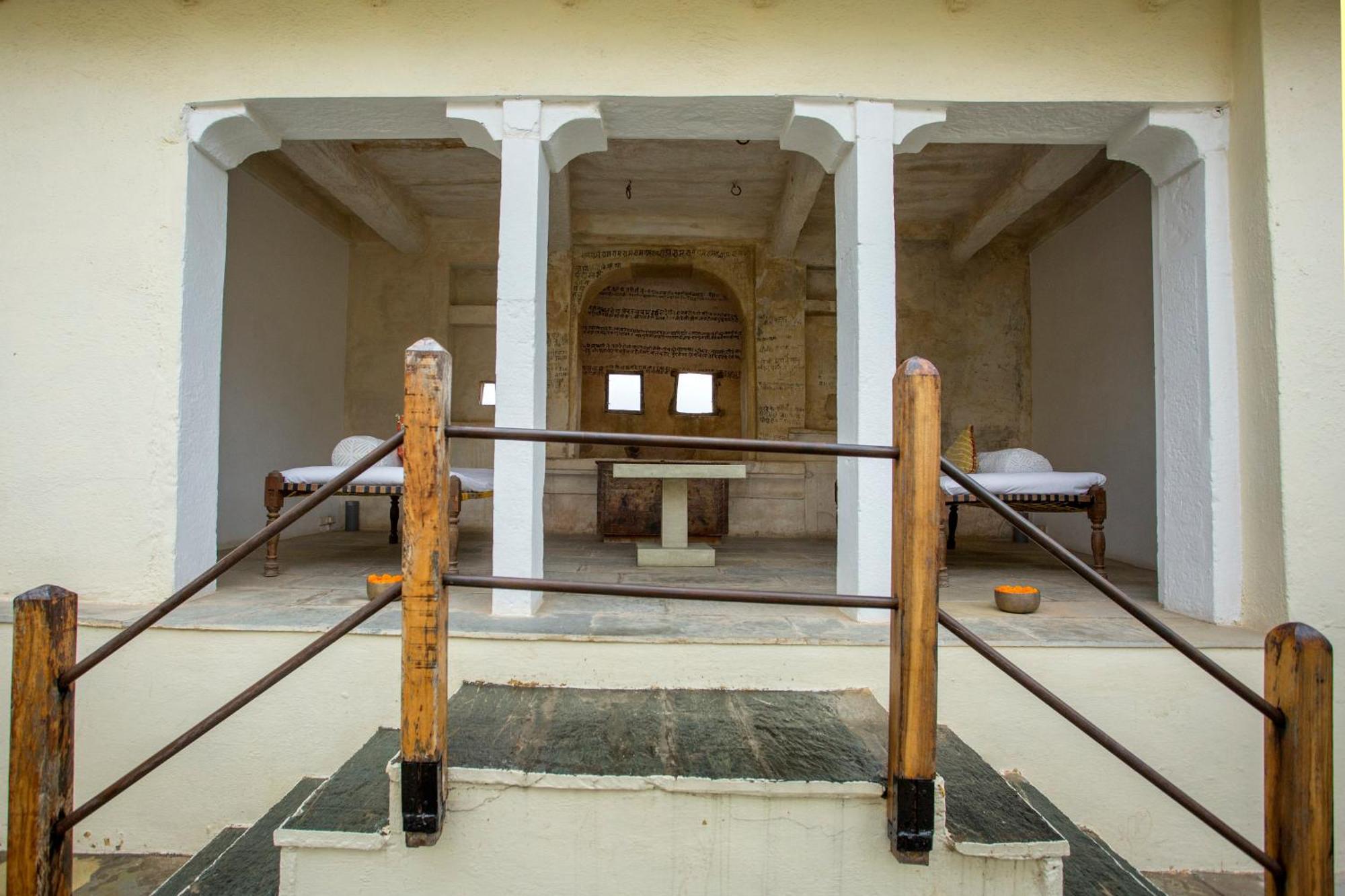 RAAS Devigarh Hotell Delwāra Exteriör bild